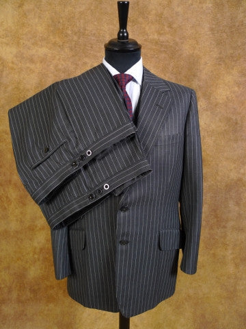 1976 Savile Row Bespoke Grey / White Stripe 3-Piece Suit w/ 2 pairs of trousers 39R